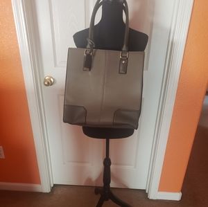 Very cute large olive green tote bag.